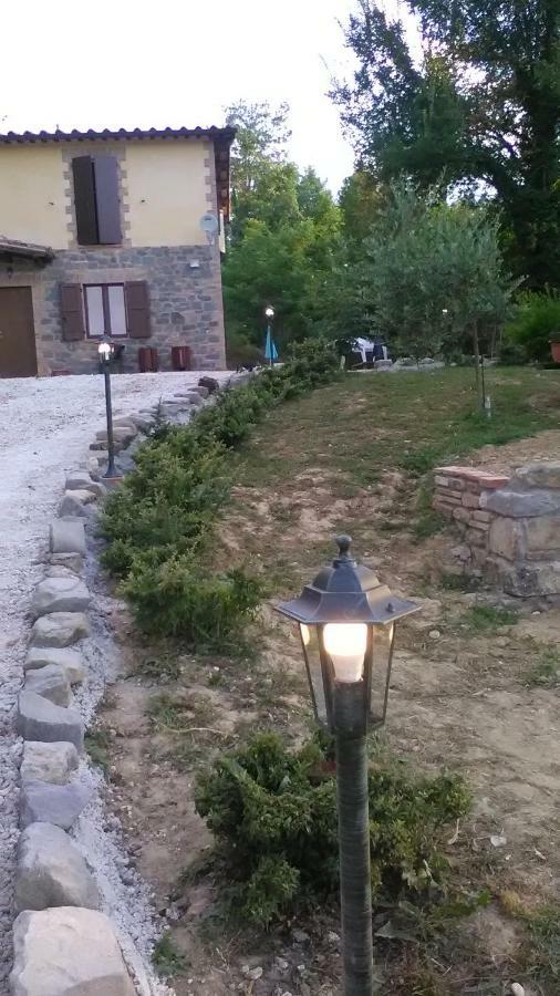 Il Gelso Rosso Apartman Comunanza Kültér fotó